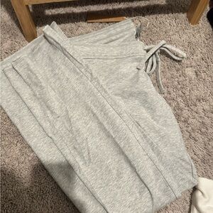 Skims Low Waist Gray Lounge Pants